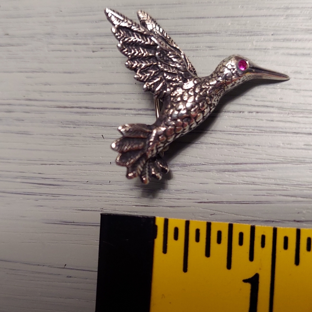 RETIRED James Avery Vintage Sterling Hummingbird pin